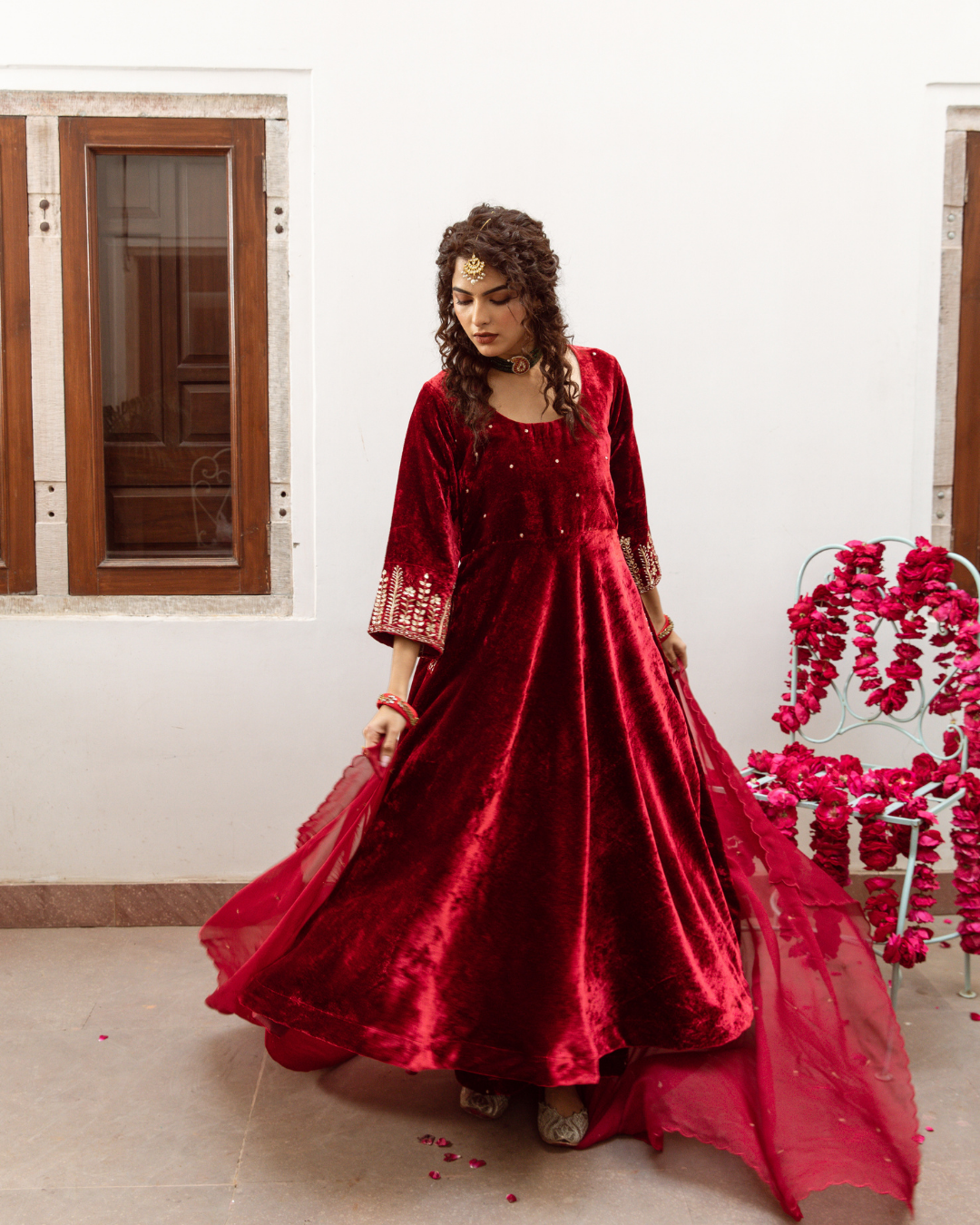 Zeya Gulabi - Velvet Embroidered Suit Set