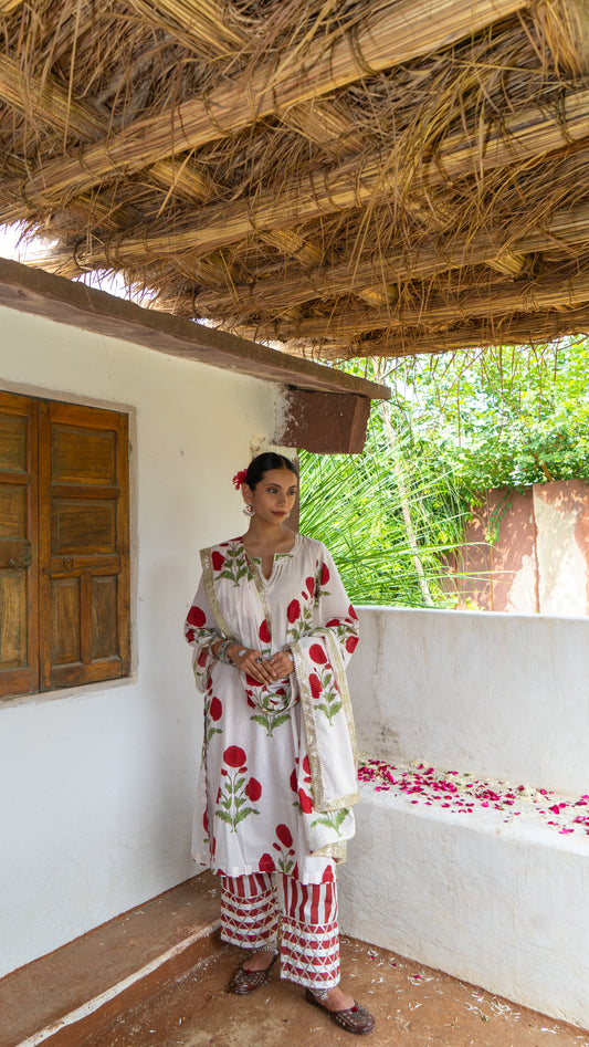 Saundh Red and White hand block printed mughal boota cotton kurta set