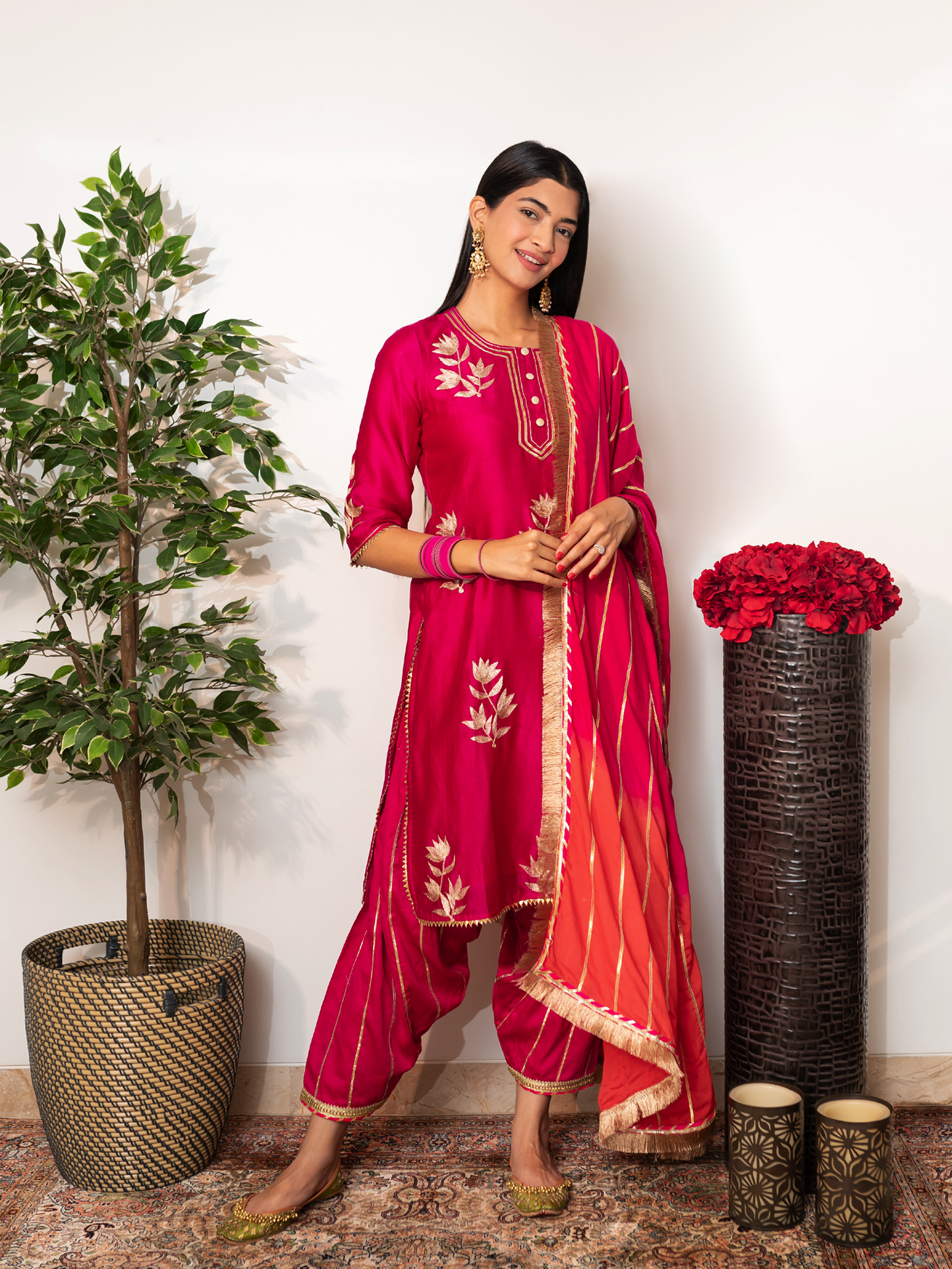 Hanna Khan in Chanderi Silk Kurta Salwar Set