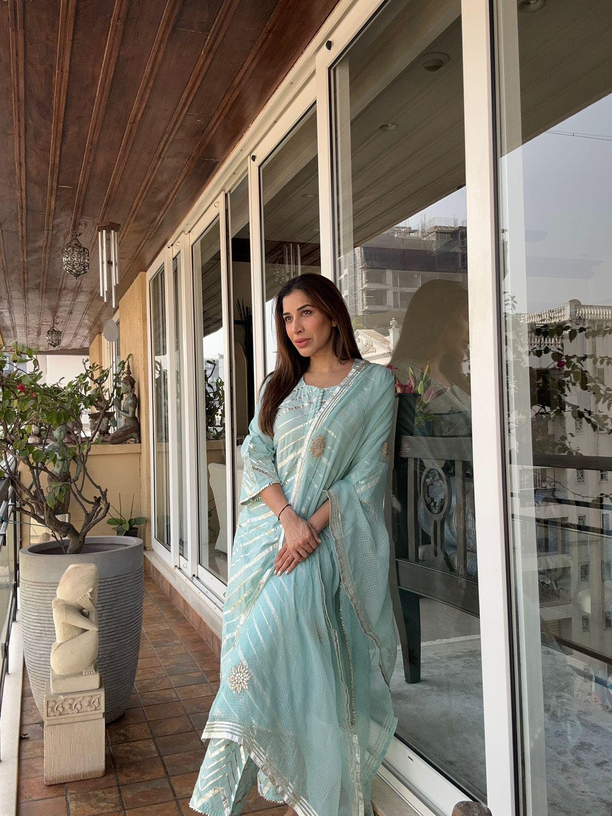 Sophie choudry in Noor Harita Gota Lehriya Work Kurta Set