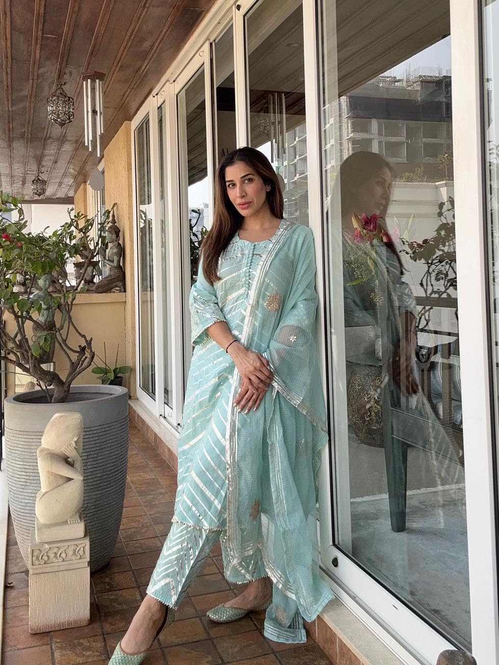 Sophie choudry in Noor Harita Gota Lehriya Work Kurta Set