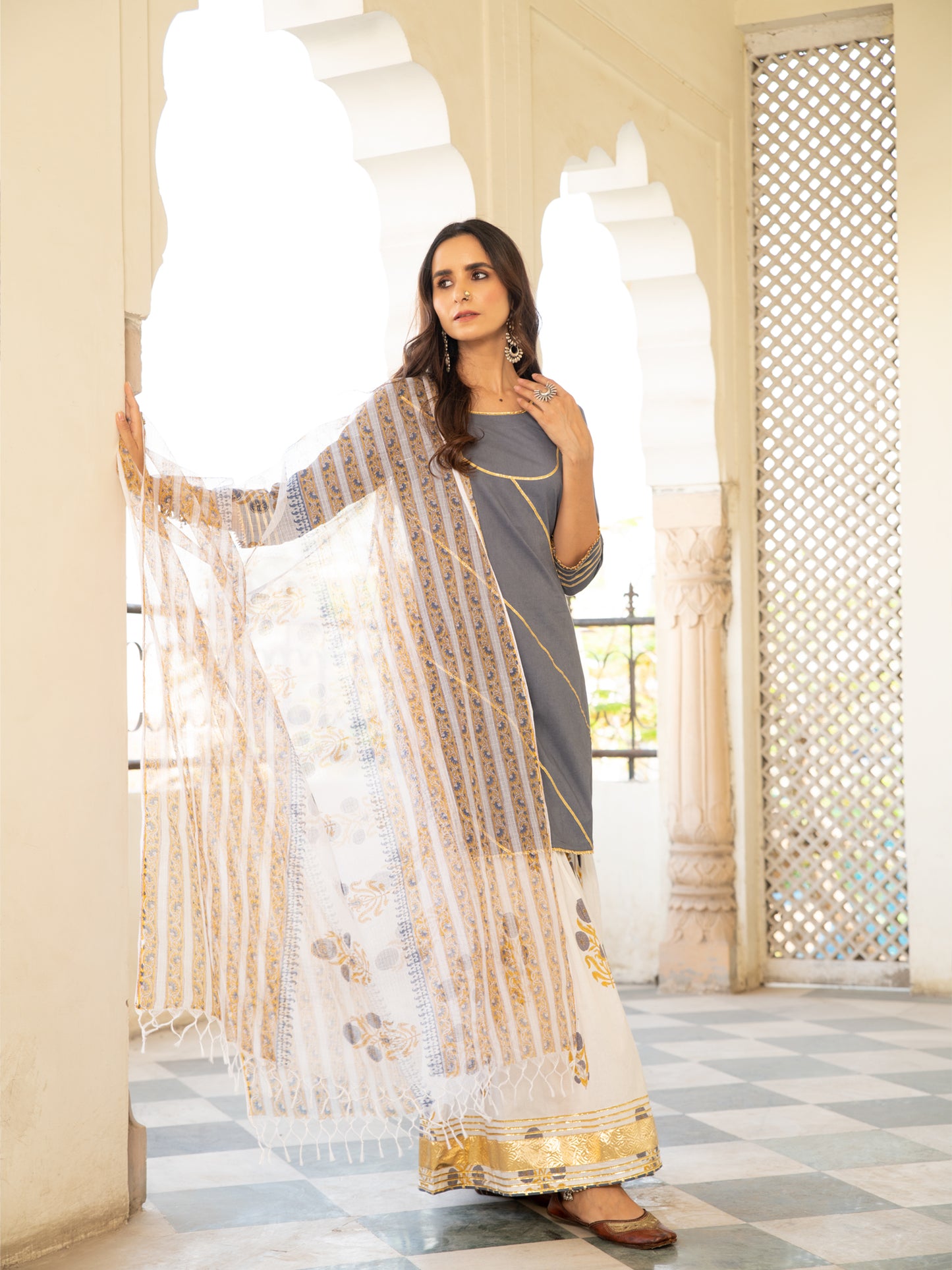 Chaand Sharanya Neel