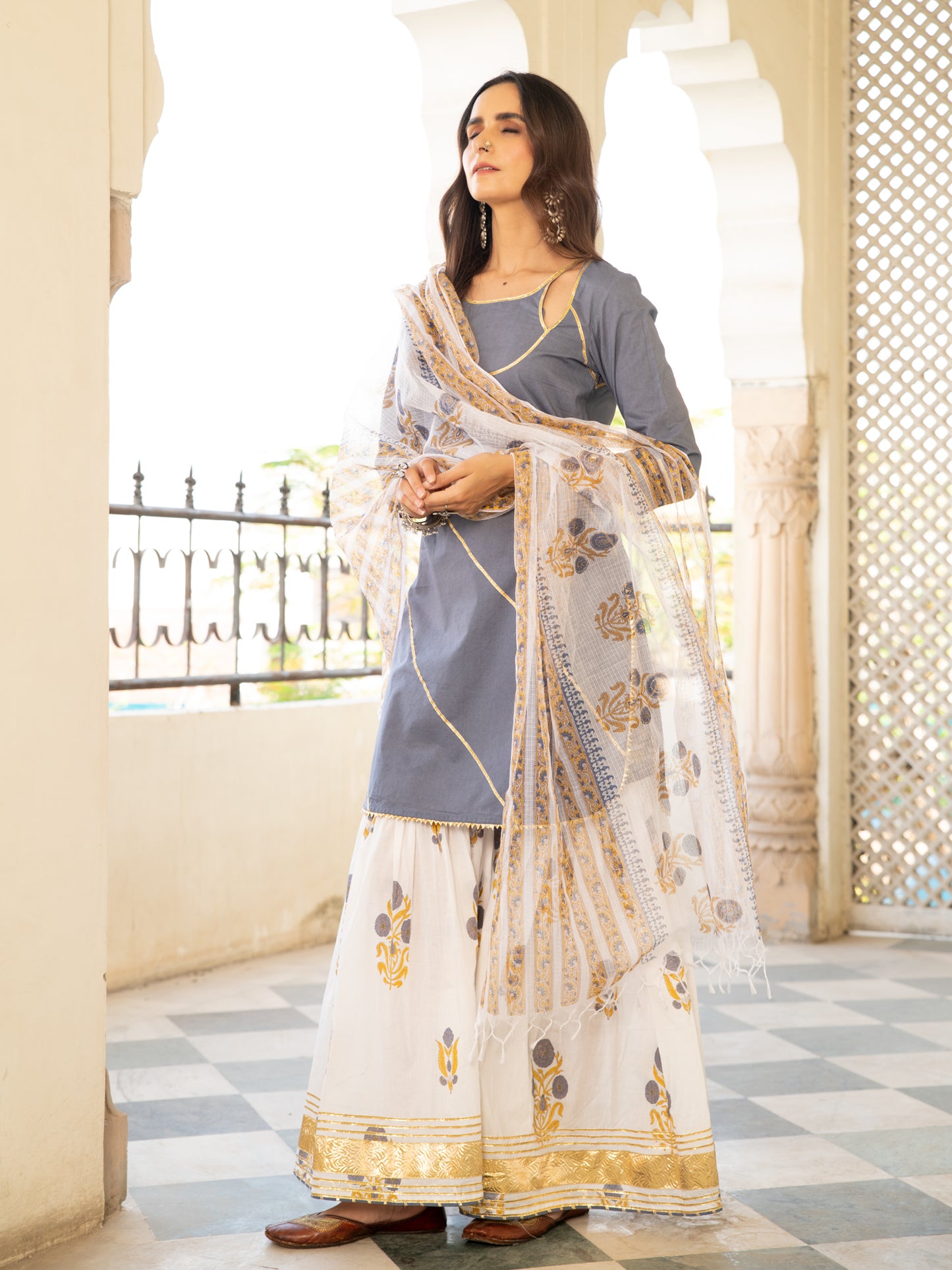 Chaand Sharanya Neel