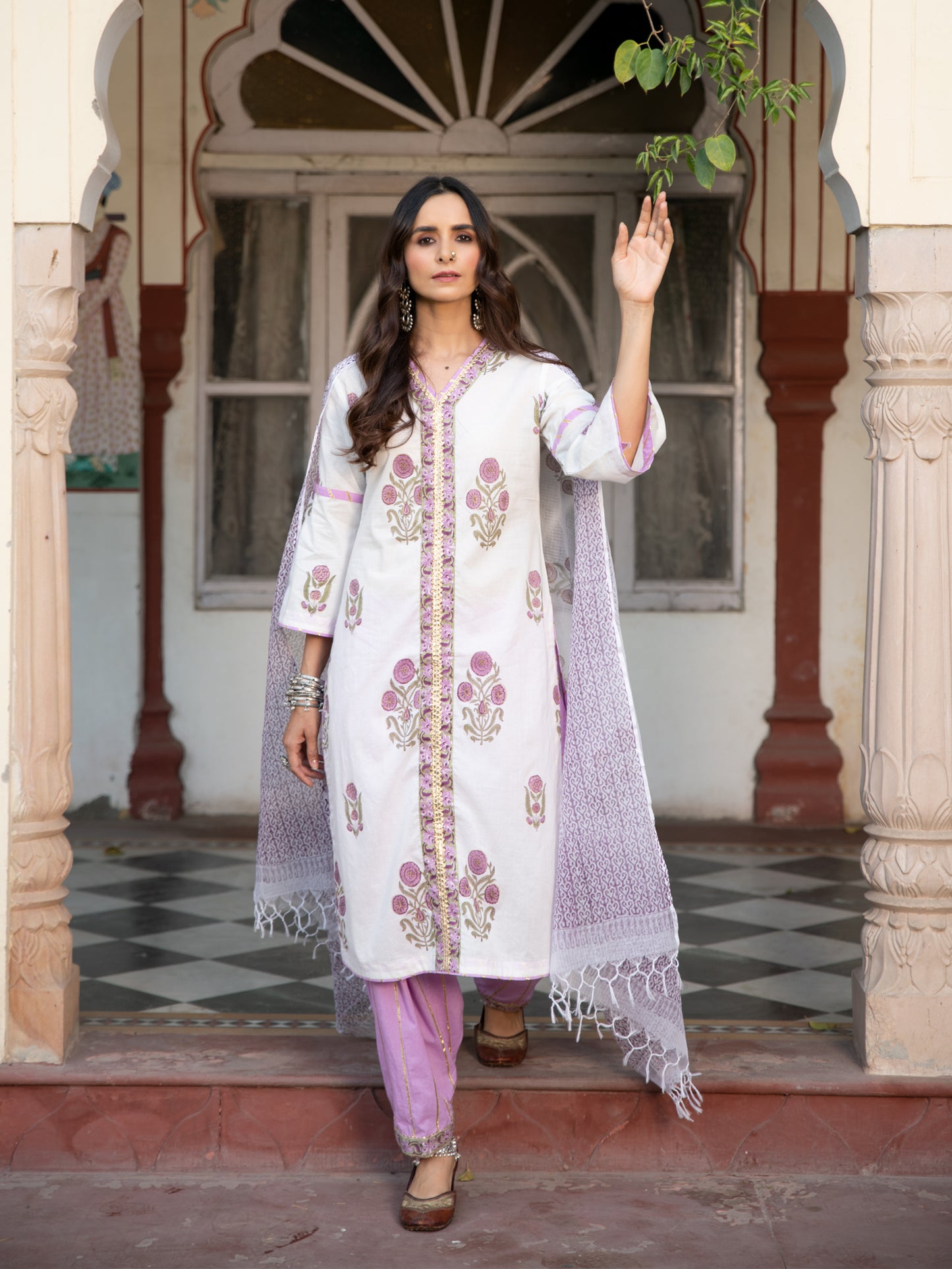 Chaand Sehar Salwar Set