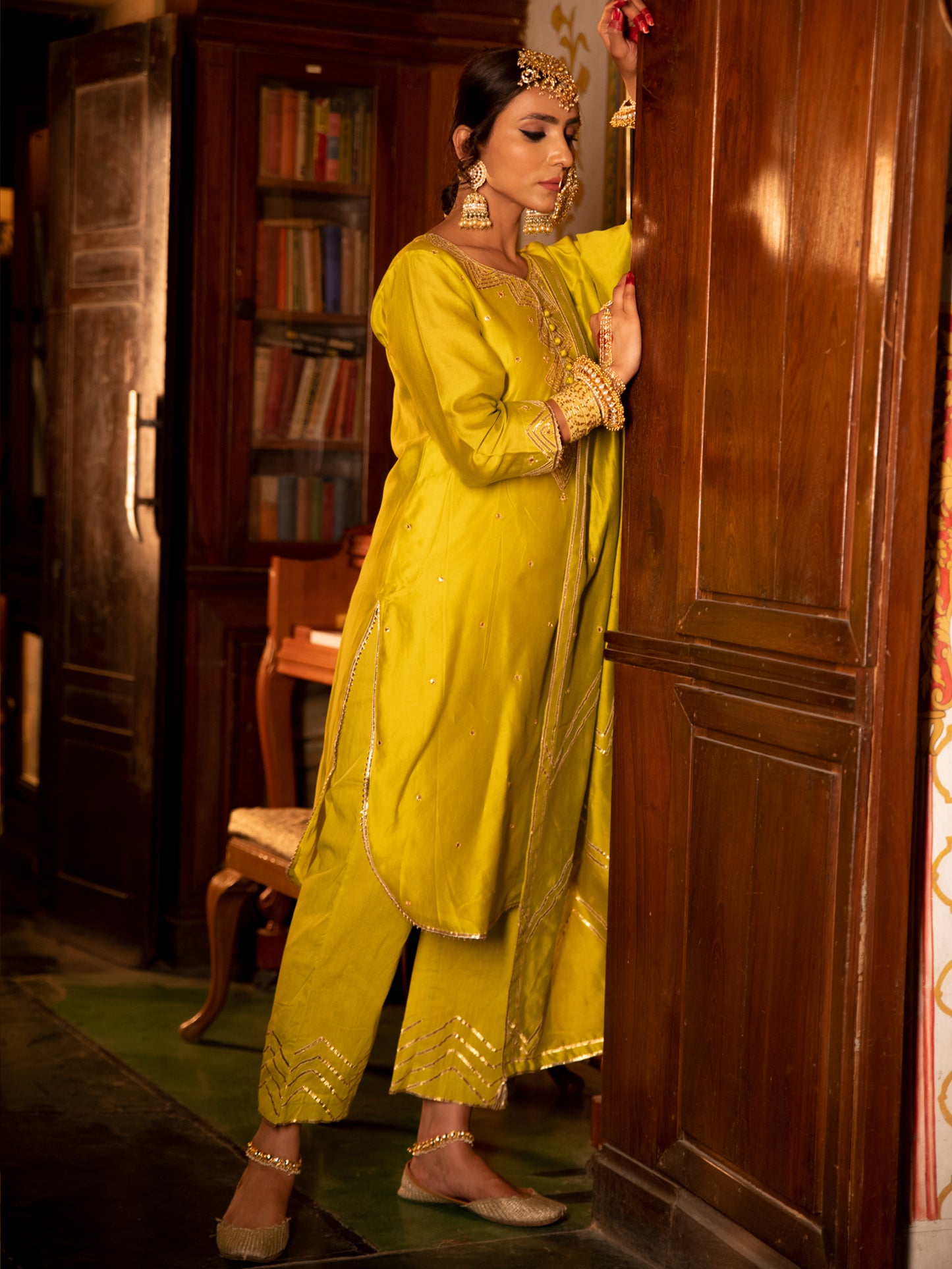 Zara Panna Chanderi Silk Kurta Pant Set