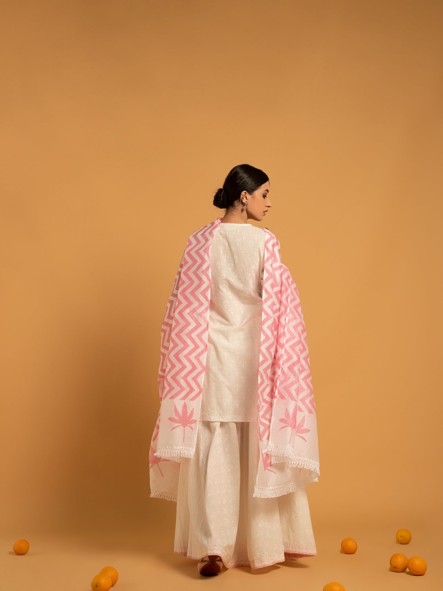 Mandakini Shwet Kurta, Skirt Chanderi Dupatta RTS