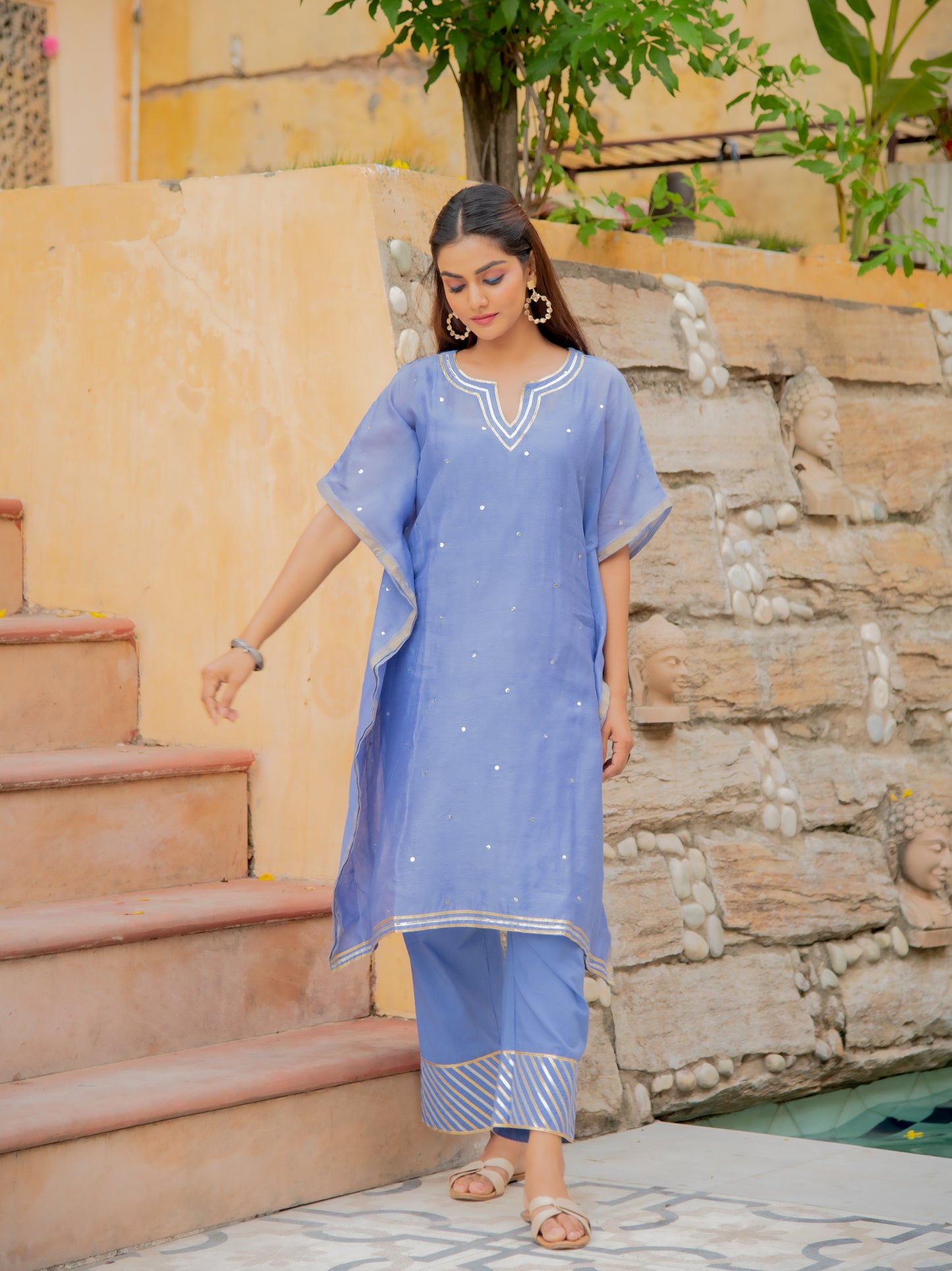 Neel Chanderi Kaftan