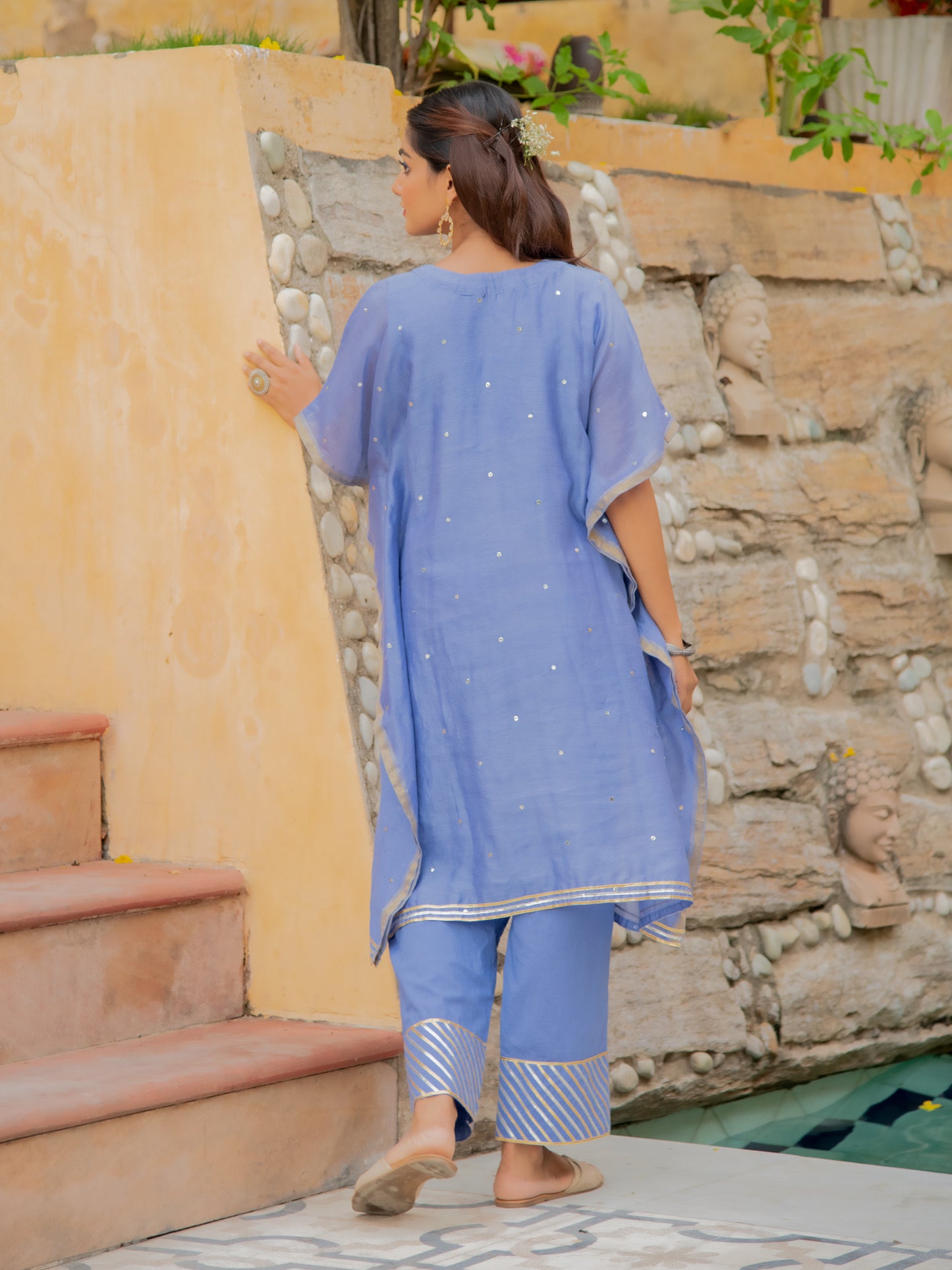 Neel Chanderi Kaftan