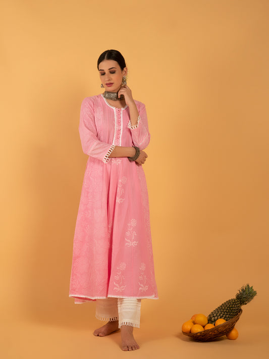 Gulaab Khari Pink Kurta White Pants Mulmul Dupatta