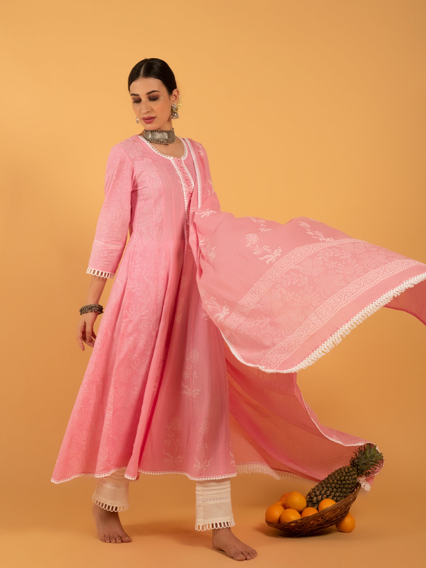 Gulaab Khari Pink Kurta White Pants Mulmul Dupatta