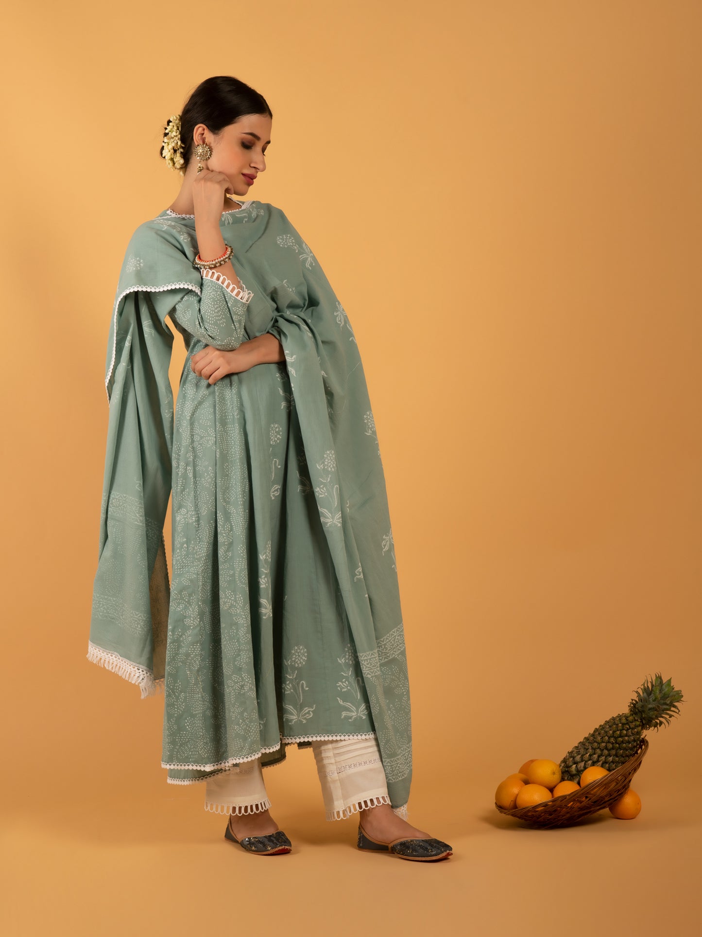 Harita Khari Kurta White Pants Mulmul Dupatta