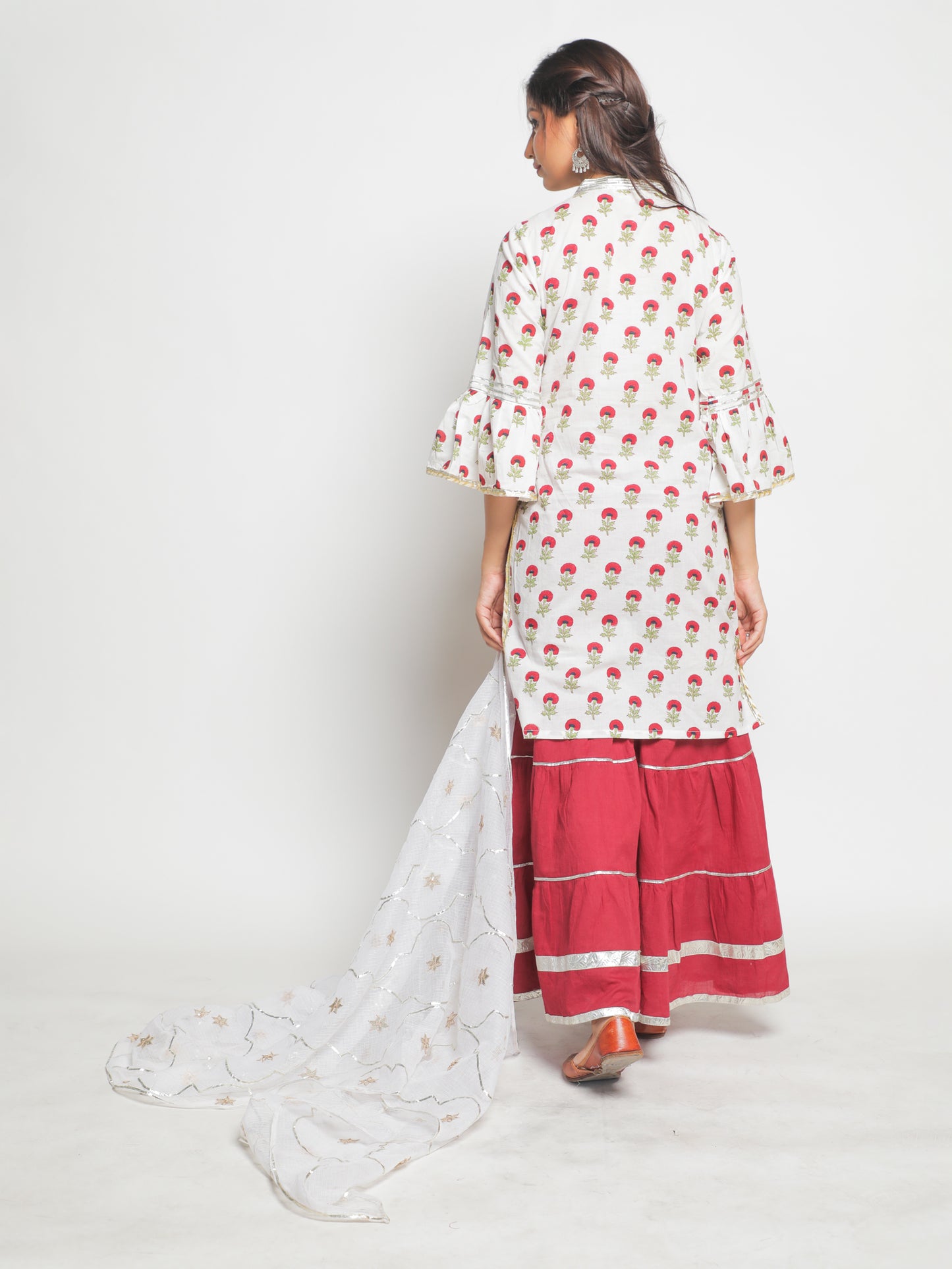 Gainda Phool Sharara