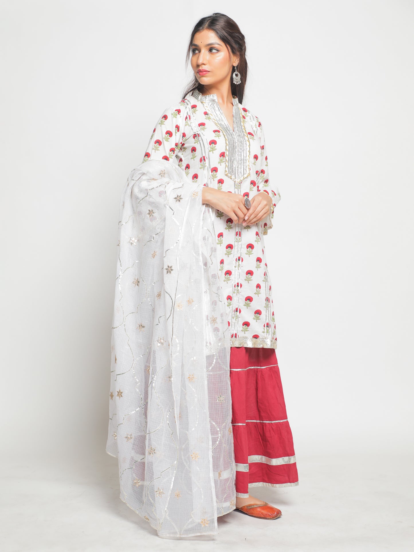 Gainda Phool Sharara