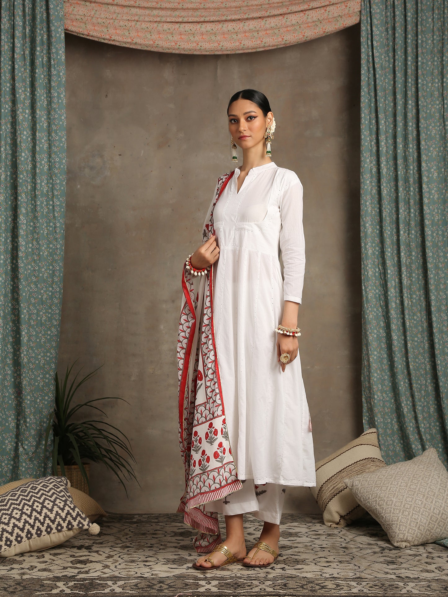 Monica Gupta in Mahira Suit Set  Kurta Pants & Mulmul Dupatta