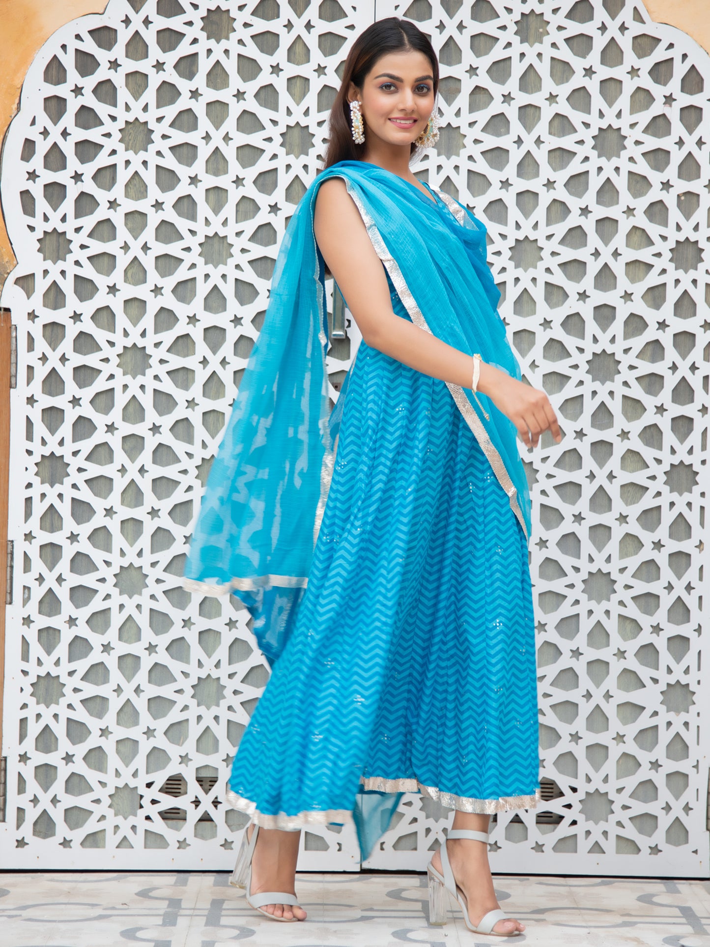 Baadli Lehriya Kalidaar