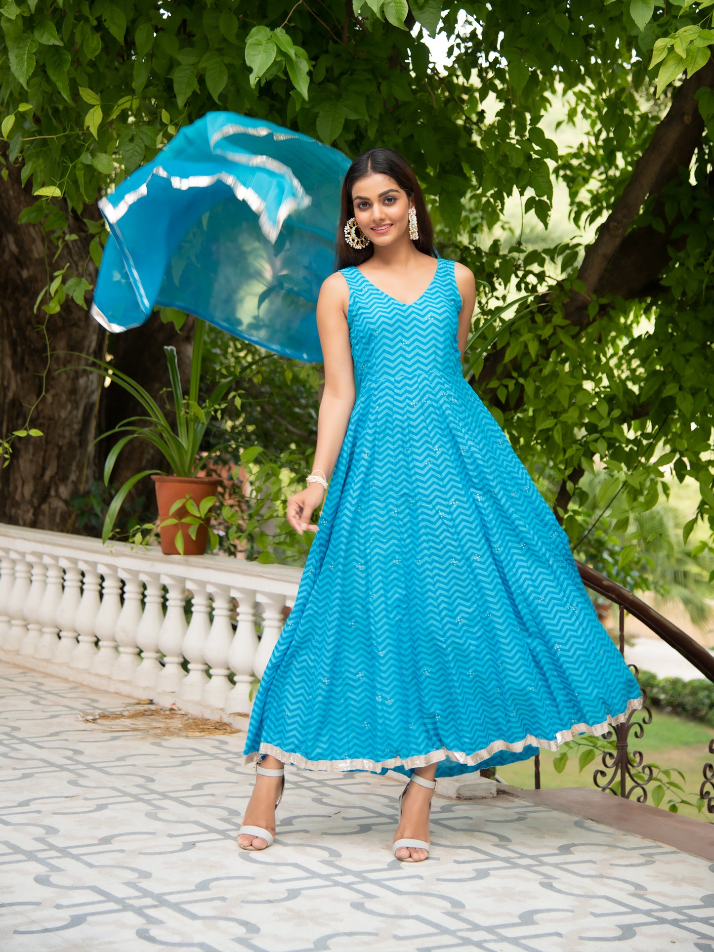 Baadli Lehriya Kalidaar