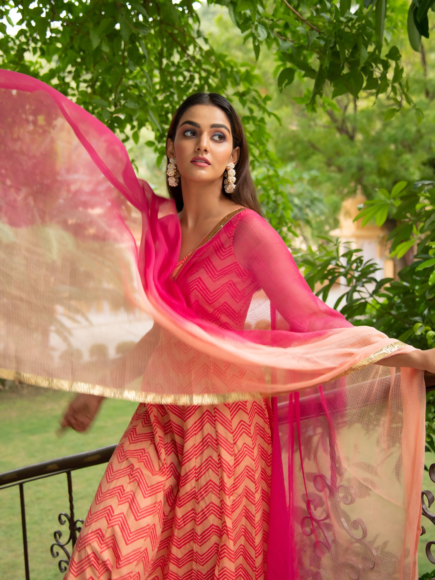 Sindoori Lehriya Kalidaar