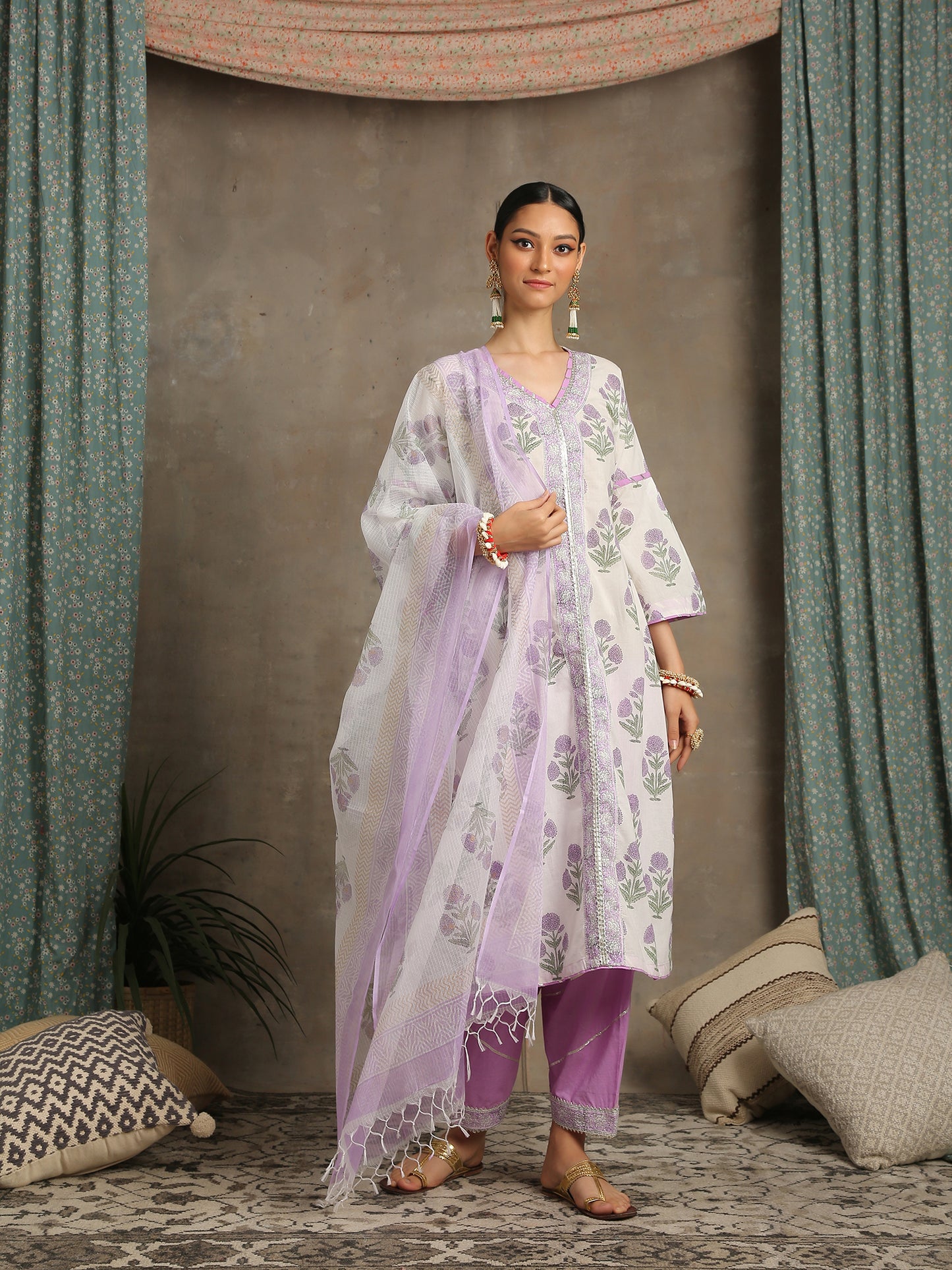 Sahar Floral Printed Cotton Kurta Set