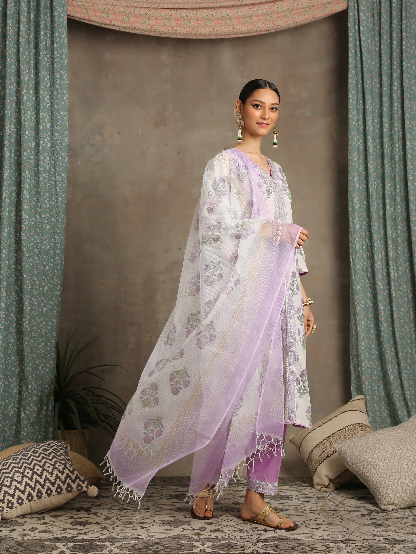 Sahar Floral Printed Cotton Kurta Set